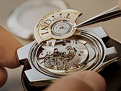 万国手表进灰后需要哪些清理步骤？