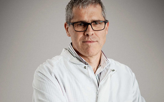 北京万国认证技师克里斯托弗 - 高级复杂功能钟表维修